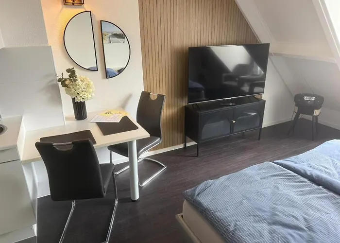 アパート Backboard *