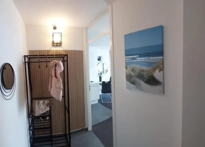 アパート Backboard